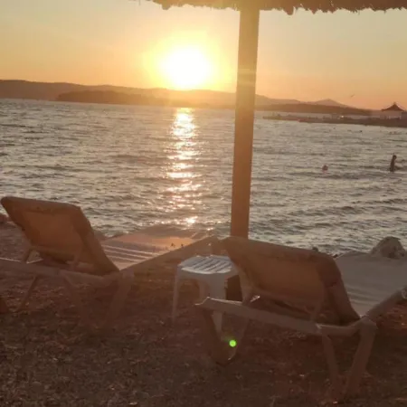 Mobil Bela Biograd Na Moru